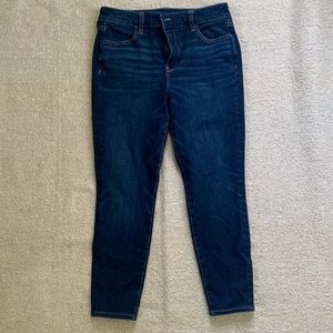 American Eagle size 10 short skinny Jeans